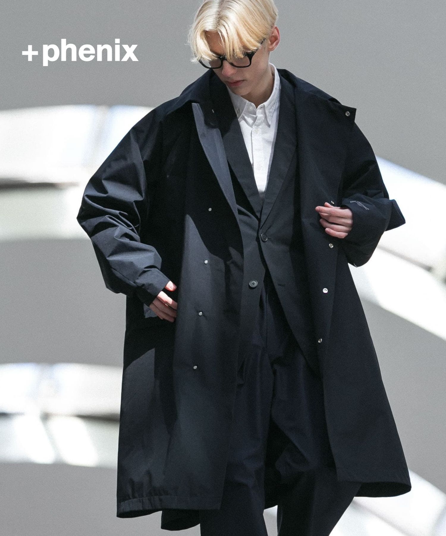 【別注】+phenix / WINDSTOPPER by GORE-TEX LABS 寬版大衣